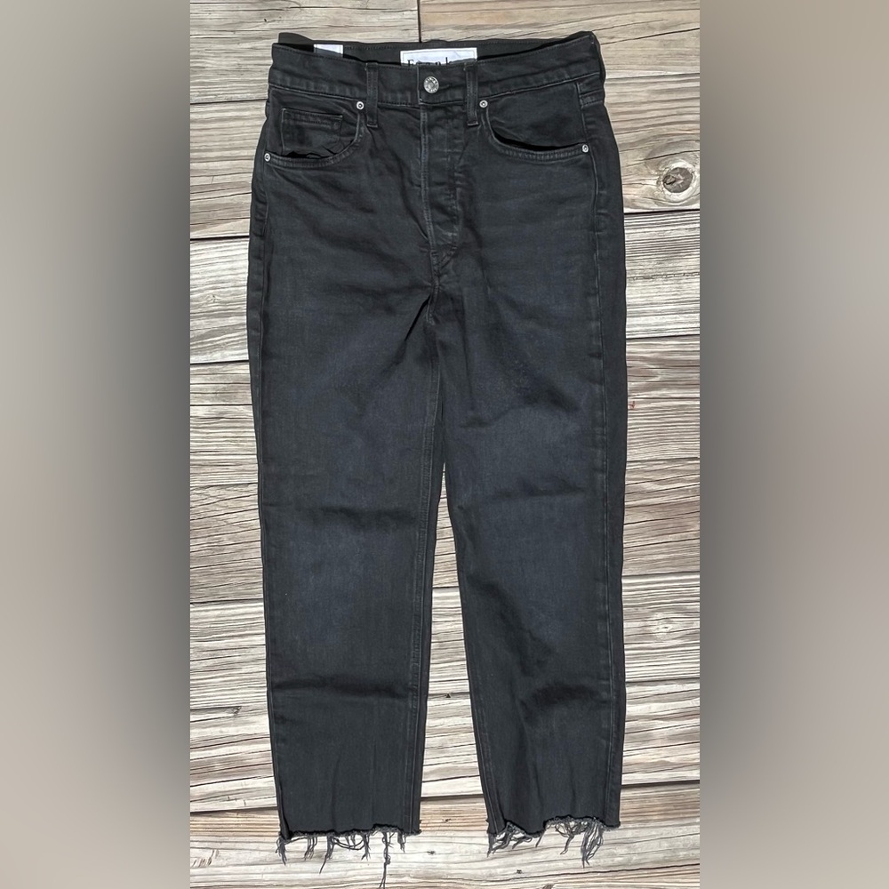 Frank and Eileen Monaghan Black Frayed Denim Jean Size 27